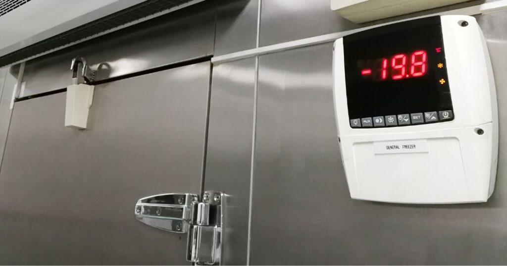 Conserto de Câmara Fria em Santos | Assistência Perto de Mim Temperatura desregulada ou fora do padrão